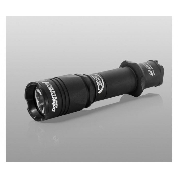 ArmyTek ������ Armytek Dobermann XP-L Hi ������